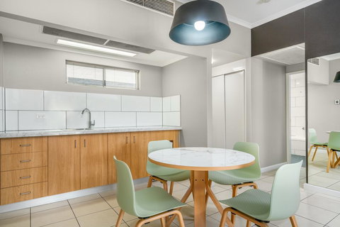 Hotel Grand Chancellor Palm Cove - Perth Resorts 16