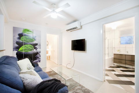 Airlie Beach Eco Cabins - Adults Only - Accommodation Perth 41