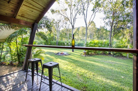 Airlie Beach Eco Cabins - Adults Only - Accommodation Perth 2