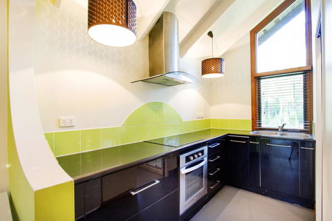 Airlie Beach Eco Cabins - Adults Only - Accommodation Perth 10