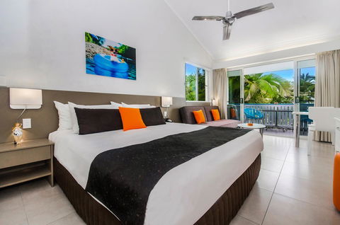 By The Sea Port Douglas - Accommodation Perth 2
