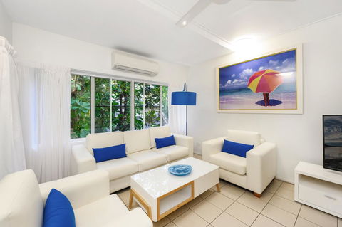 By The Sea Port Douglas - Accommodation Perth 0