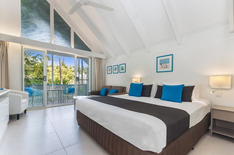 By The Sea Port Douglas - Accommodation Perth 9