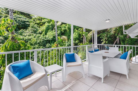 By The Sea Port Douglas - Accommodation Perth 7