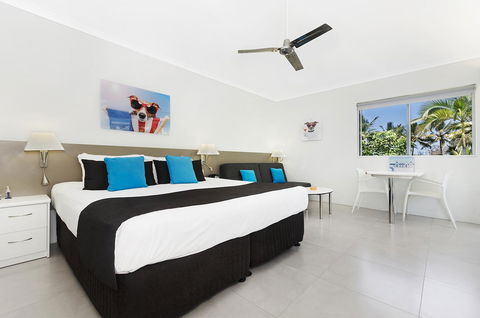 By The Sea Port Douglas - Accommodation Perth 15