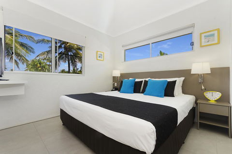 By The Sea Port Douglas - Accommodation Perth 17