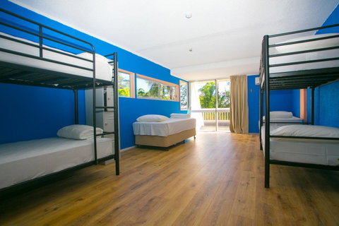 Rainbow Bay Backpackers - Perth Resorts 17