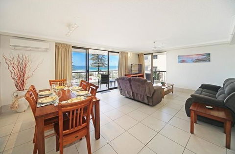 Coolum Caprice - Accommodation Perth 7