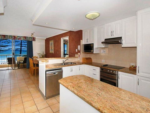 Coolum Caprice - Accommodation Perth 30