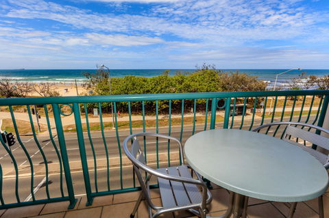 Grand Palais Boolarong Beachside Apartments - Accommodation Perth 30