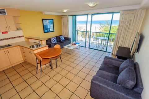 Grand Palais Boolarong Beachside Apartments - Accommodation Perth 31