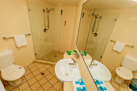 Grand Palais Boolarong Beachside Apartments - Accommodation Perth 29