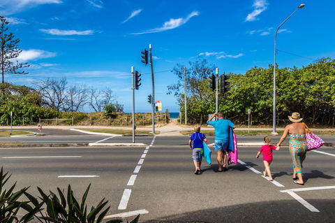 Grand Palais Boolarong Beachside Apartments - Accommodation Perth 20