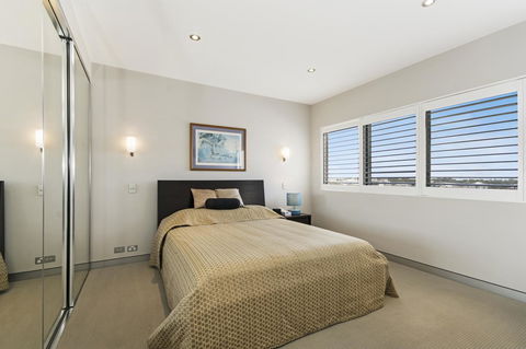 Redvue Holiday Apartments - Accommodation Perth 18
