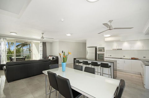 Mariners North Holiday Apartments - Accommodation Perth 40