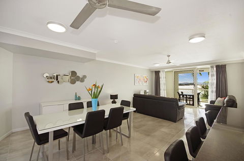 Mariners North Holiday Apartments - Accommodation Perth 27