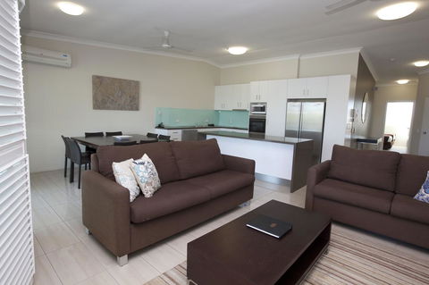 Mariners North Holiday Apartments - Accommodation Perth 37