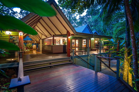 Silky Oaks Lodge - Accommodation Perth 7