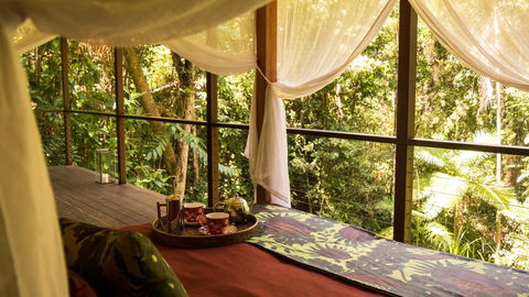 Silky Oaks Lodge - Accommodation Perth 2