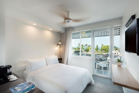 Heart Hotel And Gallery Whitsundays - Accommodation Perth 5