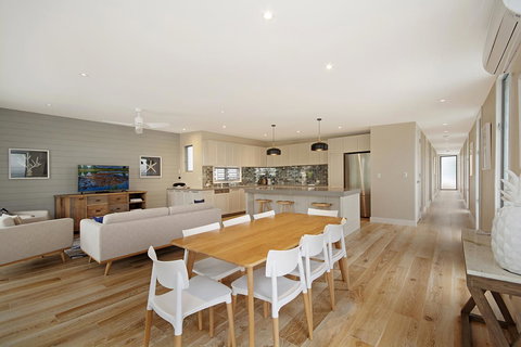 Jacaranda Noosa - Accommodation Perth 17