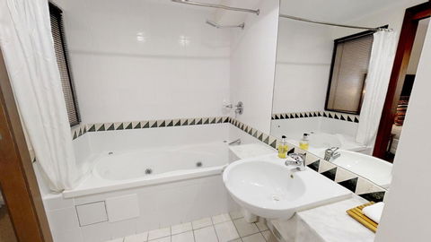 Silkari The Pavilions - Accommodation Perth 3