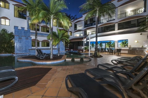 Regal Port Douglas - Perth Resorts 8