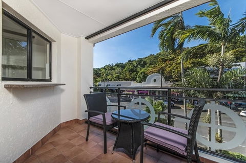 Regal Port Douglas - Perth Resorts 11