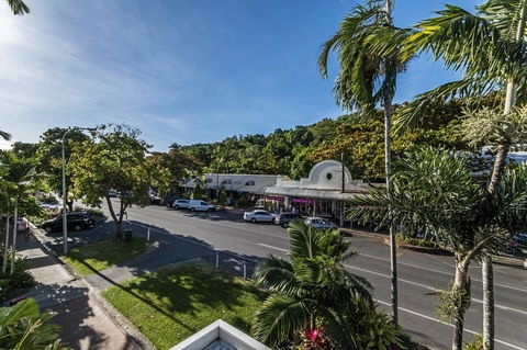 Regal Port Douglas - Perth Resorts 10