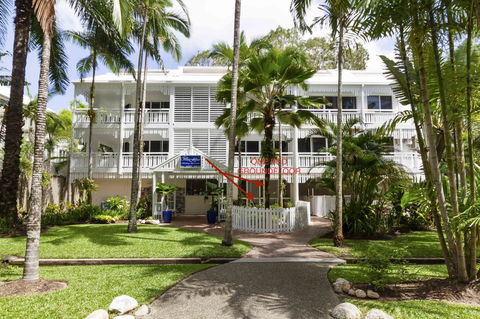 The White House Port Douglas - Accommodation Perth 1
