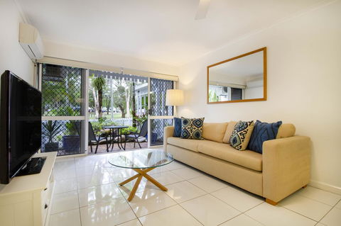 The White House Port Douglas - Accommodation Perth 15