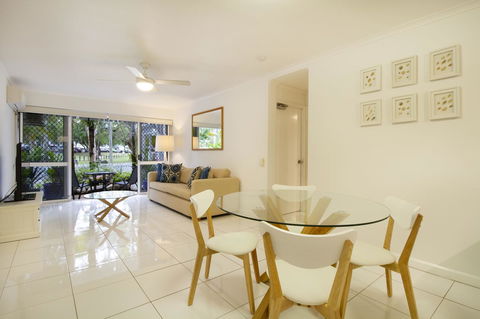 The White House Port Douglas - Accommodation Perth 14