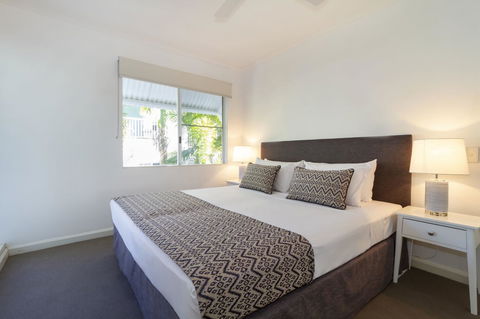The White House Port Douglas - Accommodation Perth 35