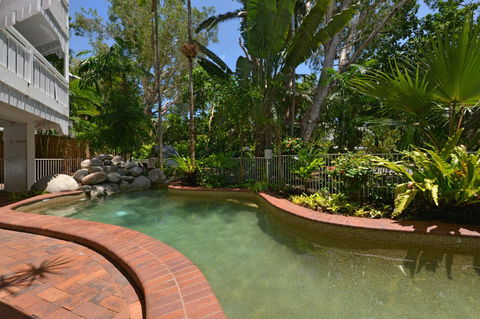 The White House Port Douglas - Accommodation Perth 17