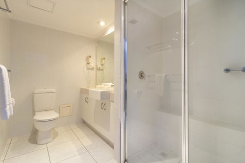 The White House Port Douglas - Accommodation Perth 21