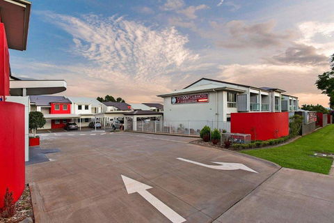 City Golf Club Motel - Perth Resorts 8