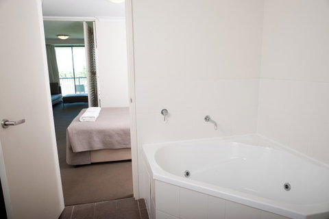 The Point Resort - Accommodation Perth 3