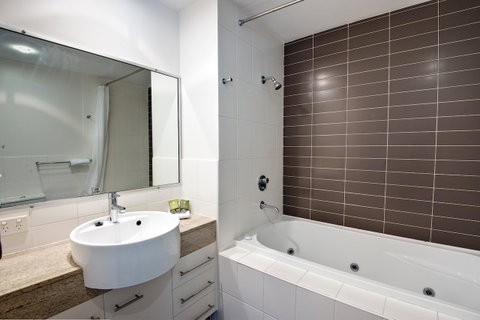 The Point Resort - Accommodation Perth 2