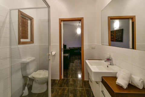 Bella Vista On Nara Pets Welcome - Accommodation Perth 24