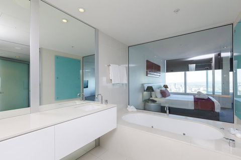 Q1 Resort & Spa - Official - Perth Resorts 39