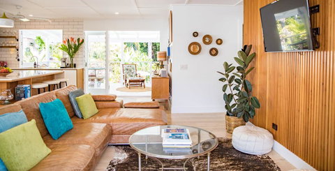 Jamaica Beach House - Perth Resorts 7