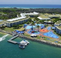 Sea World Resort  Water Park - Accommodation Perth