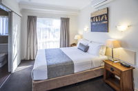 Book Emerald Accommodation Vacations Accommodation Perth Accommodation Perth