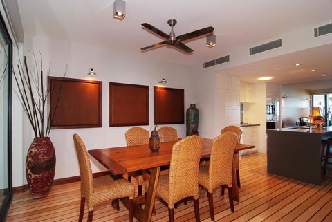 The Boathouse Apartments - Accommodation Perth 12