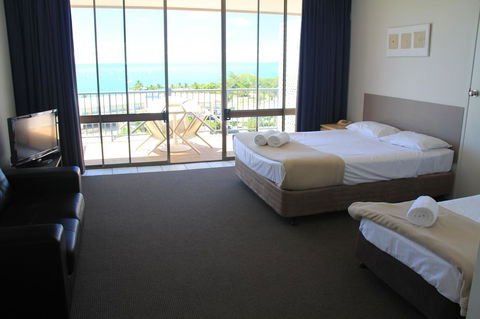 Ocean Views At Whitsunday Terraces Resort - Accommodation Perth 11