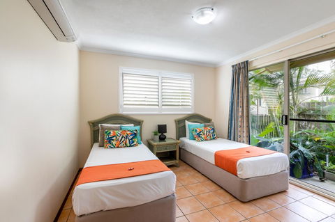 Sunlit Waters Studio Apartments - Accommodation Perth 37