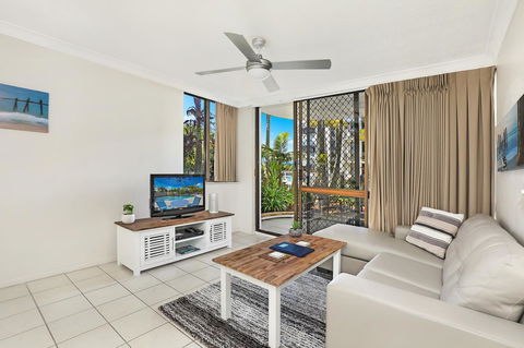 Headland Tropicana Resort - Accommodation Perth 6