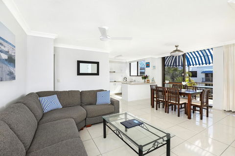 Headland Tropicana Resort - Accommodation Perth 9