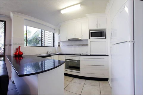 Headland Tropicana Resort - Accommodation Perth 19