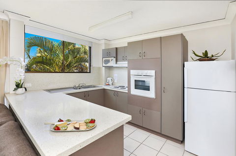 Headland Tropicana Resort - Accommodation Perth 13